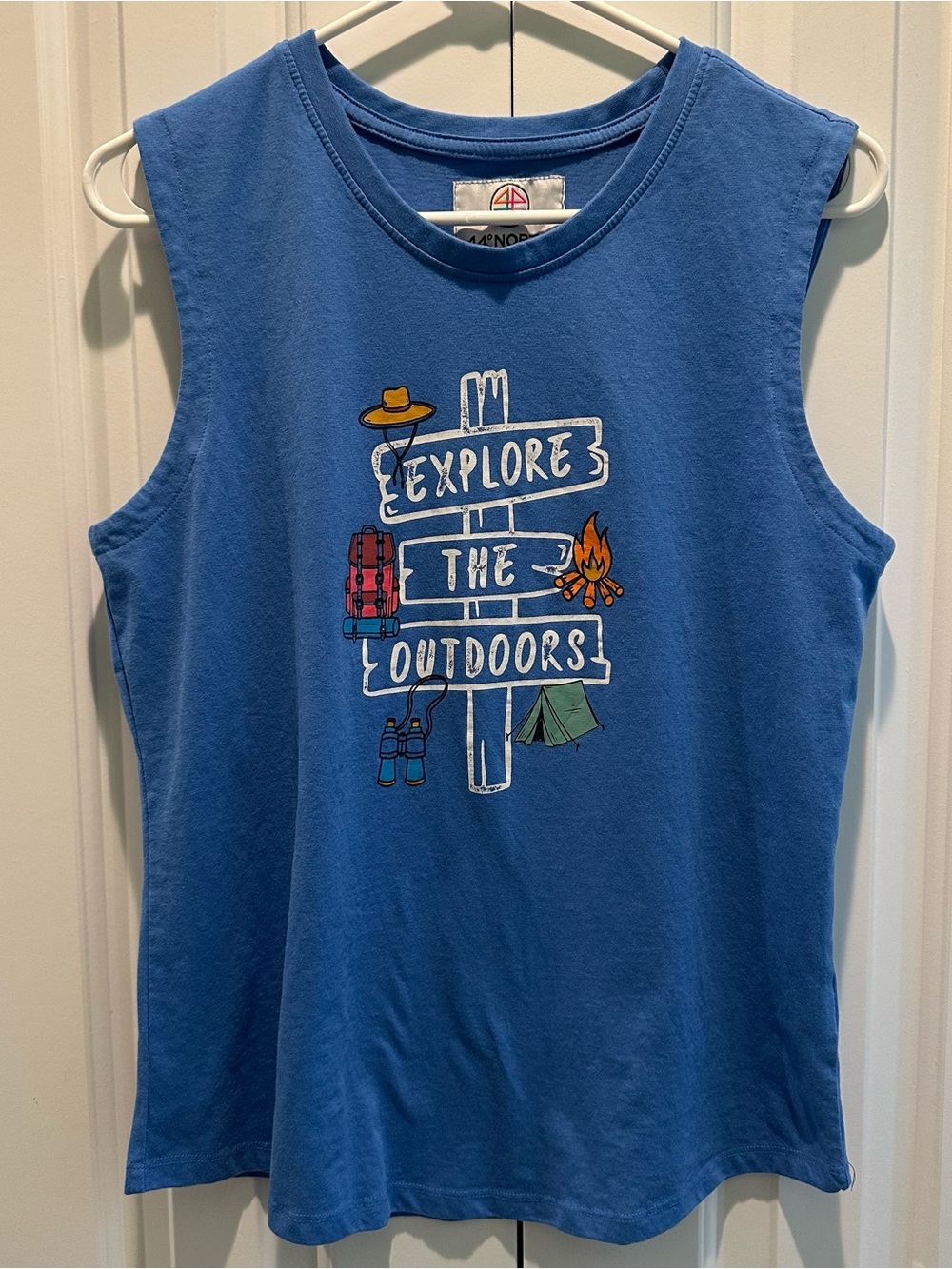 44 Degrees North Explore The Outdoors Tank Top L